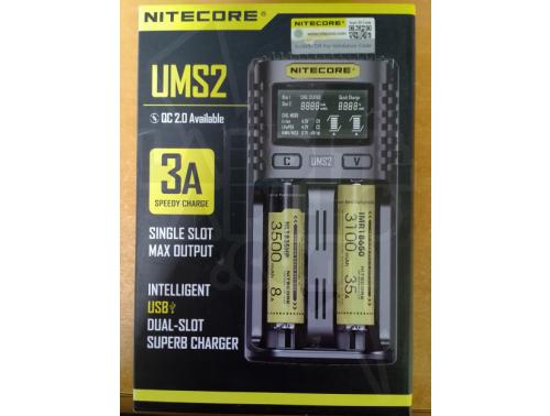 CHARGEUR INTELLIGENT LI-ION/NI-MH