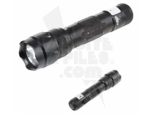 LAMPE ULTRAVIOLET LED 390–395 NM À PILES CR123A
